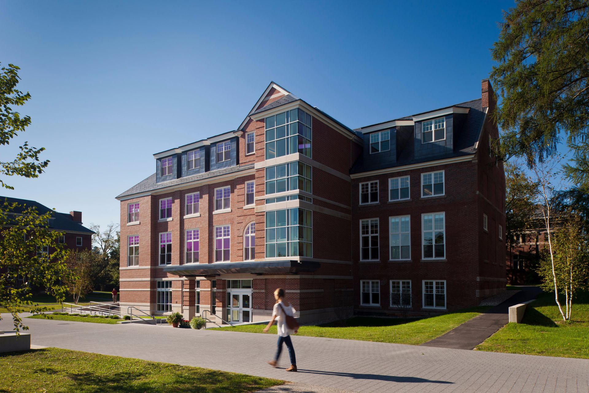 Hedge Hall | Campus Tour | Bates College