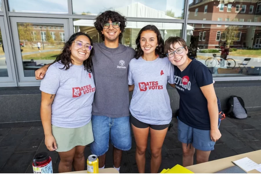 Bates students tabling for voter registration