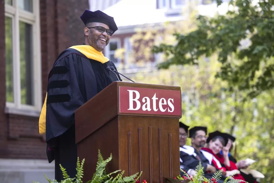 ‘Be better. Do better. Be an arc in the bigger circle,’ graduates told