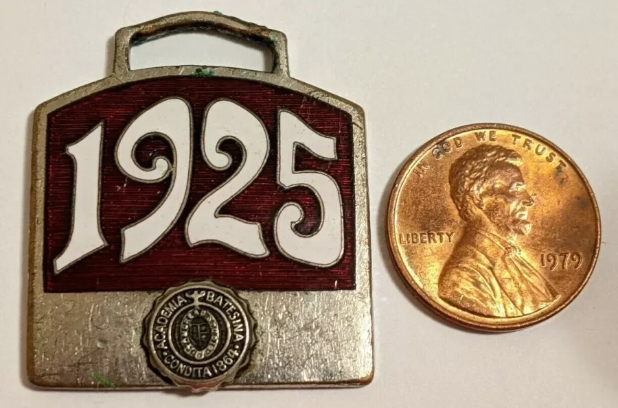 fob pendant with 1925 and a penny