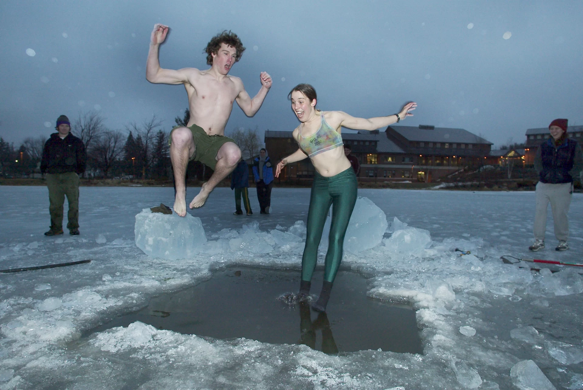 First-year students Adam Dengler of Horseheads, N.Y., and Teah Muller of Guilford, Conn., take the plunge.